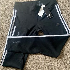*NWT* Adidas Cropped Leggings